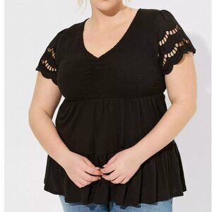 GUC Torrid Cotton Modal Slub V-Neck Smocked Bodice Eyelet Sleeve Babydoll Top
